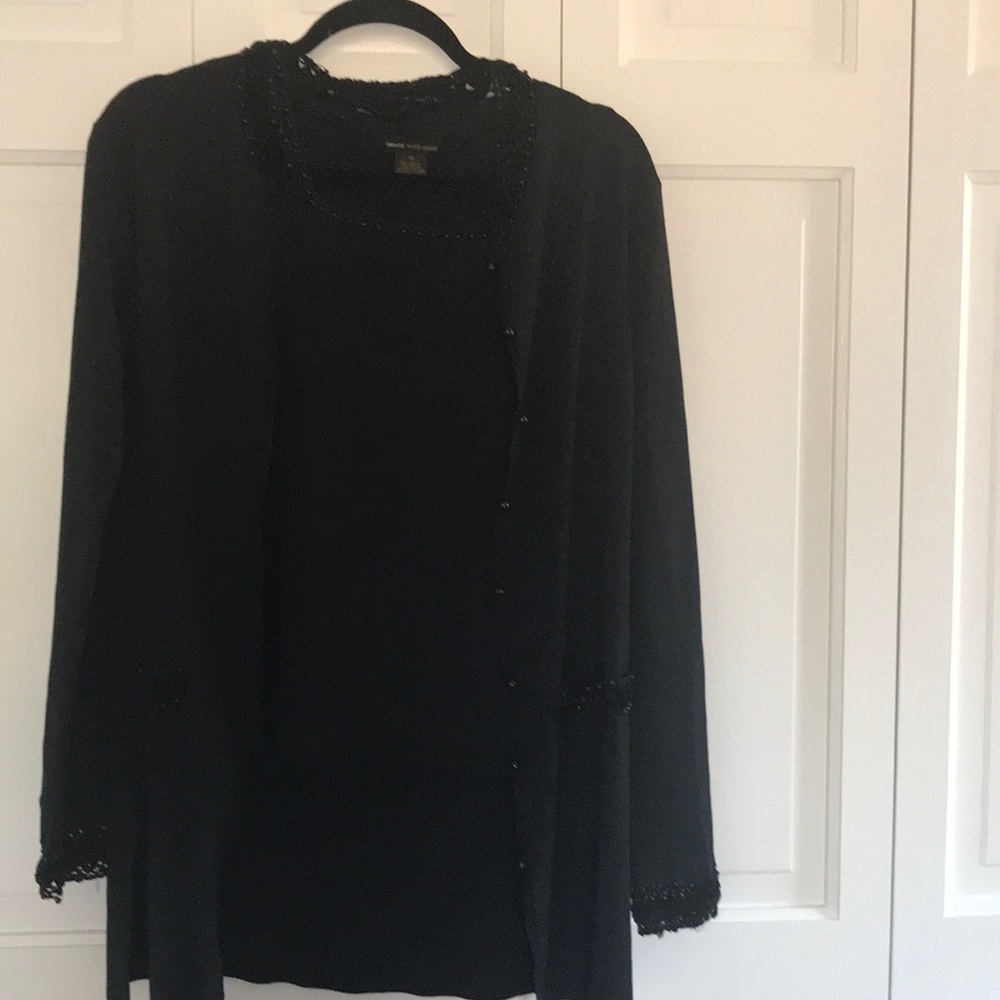 Twin sets. Size medium